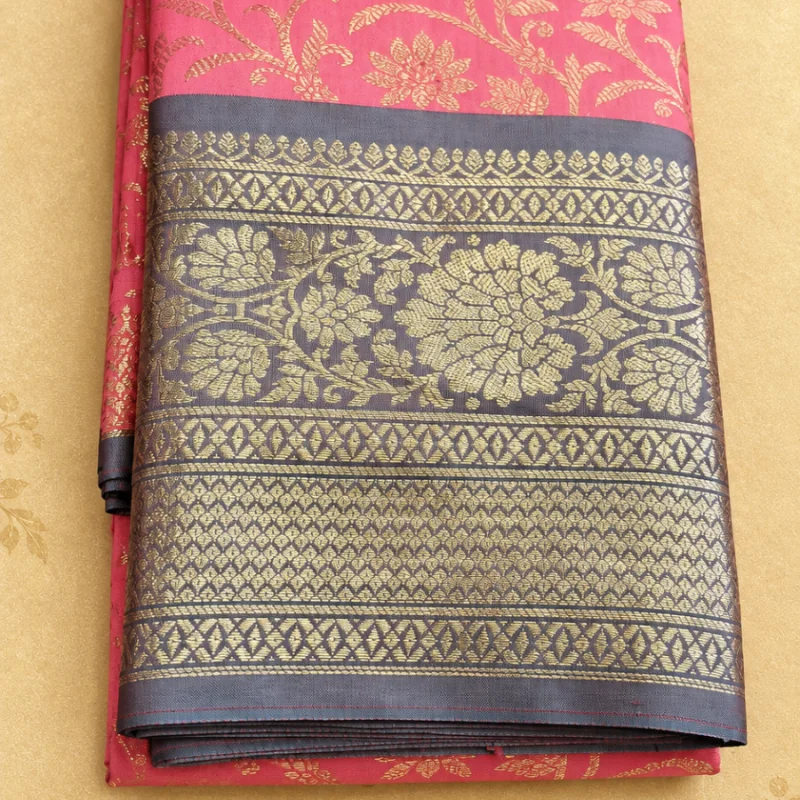 💖 Vibrant Pink & Purple Kanjivaram Style Silk Saree with Grand Zari Border ✨